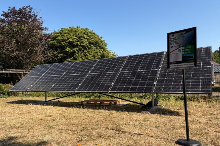 How Ground-Mounted Solar Panels Can Transform Unused Land into Green Energy